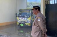 NTT Bebas PMK, Mentan dan Gubernur DKI Jakarta Terima Sapi Asal NTT di Pelabuhan Tanjung Priok