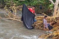 Warga Tabundung-Sumba Timur Hilang Terbawa Banjir