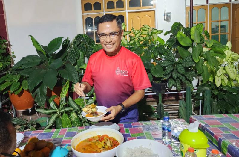  Berburu Kuliner Rakyat di Kupang, Mantan Menperin Saleh Husin Mengenang Masa Kecil