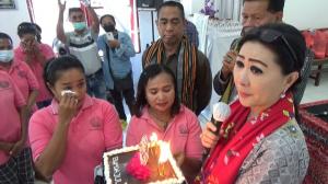Berkunjung ke Lapas Perempuan Kupang, Istri Gubernur NTT Dibuat Menangis 