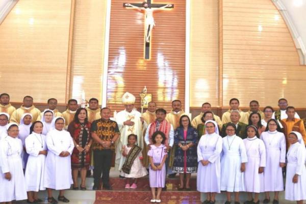 Dukung Pemkot Kupang dalam Pembangunan, Pj Wali Kota Ucapkan Terima Kasih untuk Umat Katolik