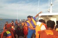 17 Penumpang Berhasil Dievakuasi saat Kapal Patah Kemudi di Labuan Bajo 