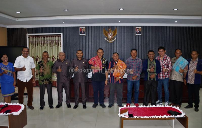 DPRD TTU Belajar Budidaya Ikan Air Tawar dan Pengolahan Sampah di Kota Kupang