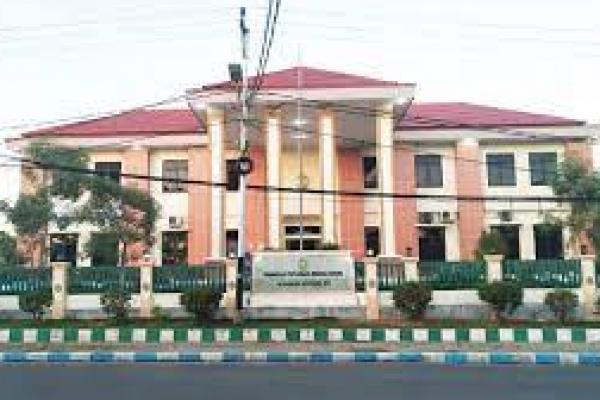 PTUN Kupang Sahkan Pemberhentian sebagai Ketua DPRD Alor oleh BKD, Enny Anggrek Nyatakan Banding