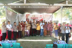 Jumat Curhat di Kelurahan Naioni, Warga Mengadu Berbagai Masalah Sosial ke Wakapolda NTT