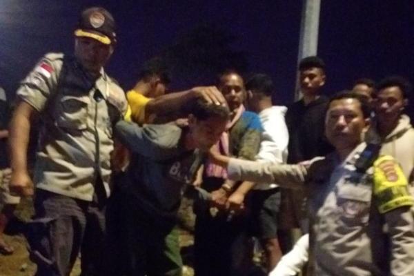 Orang Dengan Gangguan Jiwa di Manutapen Bacok Istri