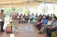 Jumat Curhat di Kelurahan Alak, Warga Keluhkan Aktifitas Bar yang Meresahkan ke Kapolda NTT