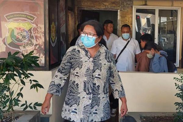 BY alias Barince, Pejabat Pembuat Komitmen (PPK) Dinas Kesehatan Kabupaten TTS ditetapkan sebagai tersangka dalam kasus tindak pidana korupsi pembangunan gedung Rumah Sakit Pratama (RSP) Boking, Kabupaten Timor Tengah Selatan (TTS).