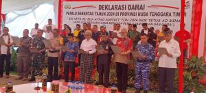 TNI-Polri dan Elemen Masyarakat NTT Deklarasi Pemilu Damai