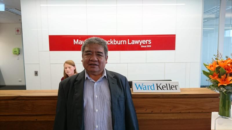 Ketua YPTB, Ferdi Tanoni saat berada di kKntor Pengacara Maurice Blackburn di Sydney-Australia beberapa waktu lalu.