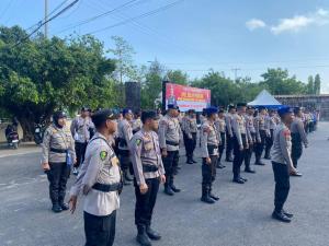 Polda NTT Back Up Polresta Kota Kupang Amankan Hari Raya Natal