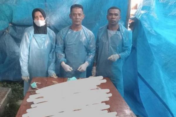 Dokter Polisi Ekshumasi Otopsi Jenazah Yesua Kolly yang Ditemukan di Pelabuhan Tenau