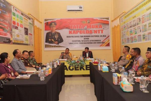 H-18 Kapolda NTT Bangun Sinergitas Bersama Forkompimda dan Penyelenggara Pemilu di Flores