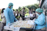 Cegah Penyalahgunaan Narkoba, Polda NTT Lakukan Pemeriksaan Urine Ratusan Personel