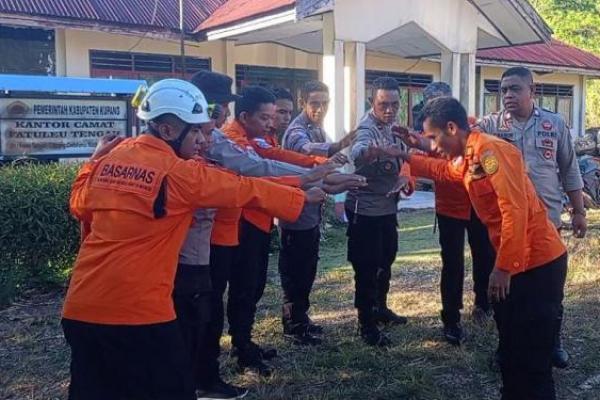 Hilang di Gunung Fatuleu, Seorang  Mahasiswa di Kota Kupang Ditemukan Tim Basarnas