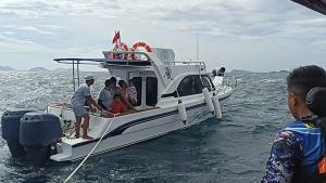 Kapal Tenggelam di Labuan Bajo Diterjang Gelombang, Empat Nelayan Asal Gorontalo Selamat
