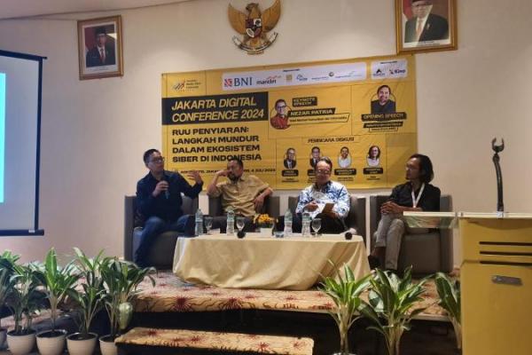 seminar Jakarta Digital Conference (JDC) 2024 yang digelar Asosiasi Media Siber Indonesia (AMSI) Jakarta, Kamis (4/7)