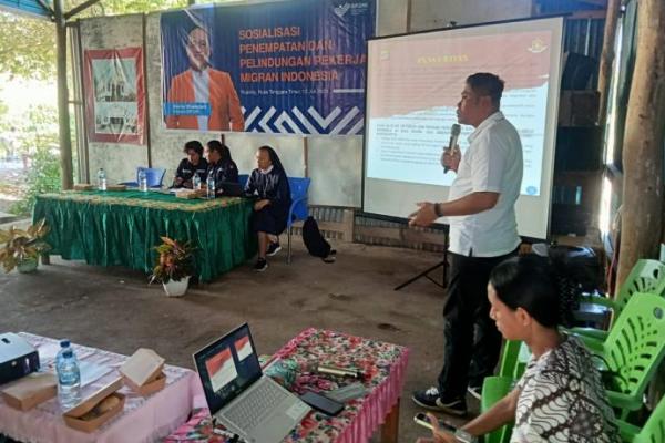  Cegah TPPO, Ratusan Warga di Amfoang Utara Diberi Sosialisasi Penempatan dan Perlindungan PMI