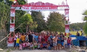 Enam Desain Gapura Cantik Hiasai Desa Taaba Meriahkan HUT ke-79 RI 