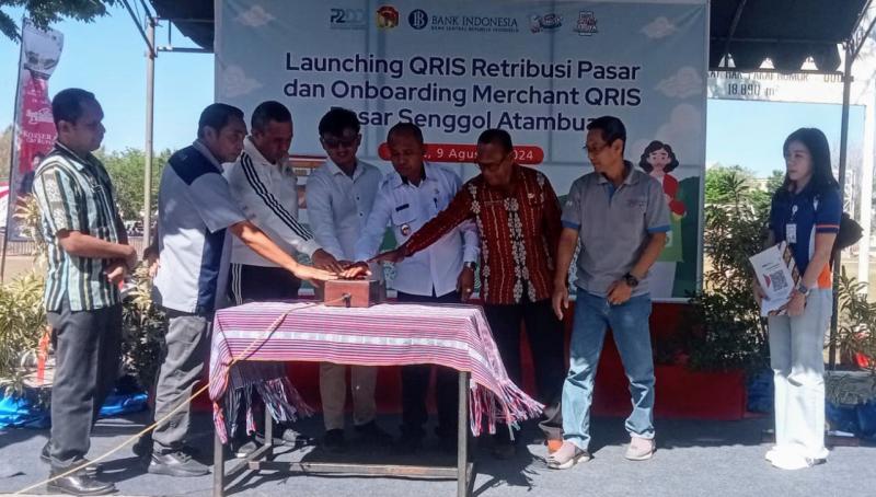 BI Launching QRIS Retribusi Pasar di Atambua Perbatasan RI-RDTL 