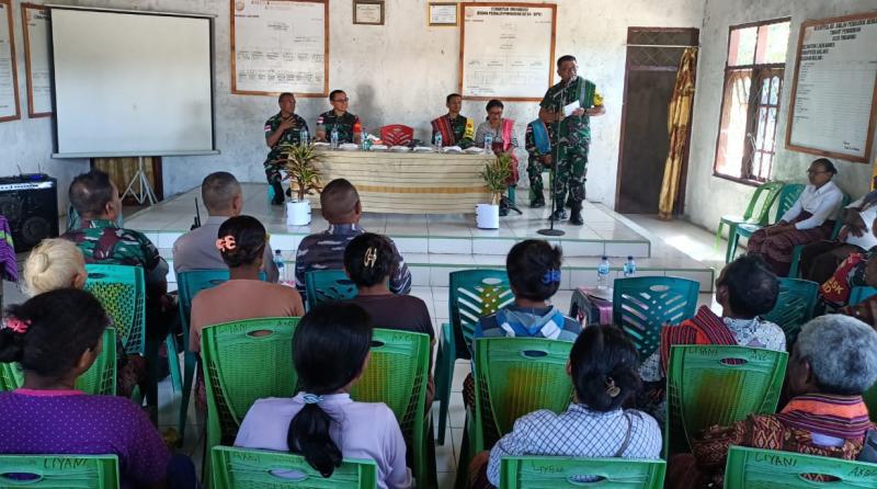 Tim Wasev Tatap Muka Dengan Masyarakat Saat Tinjau Lokasi TMMD ke-121 di Malaka 
