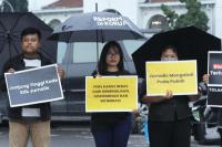 Aksi Kamisan Medan Desak Pomdam I/BB Tetapkan Koptu HB Tersangka Pembunuhan Berencana Wartawan Rico 