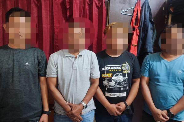 Jual Cat Tanpa Label SNI, Empat Warga Wonosobo-Jawa Tengah Diamankan Polres Rote Ndao