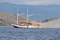 Kecelakaan Laut di Labuan Bajo,  KM Naraya Terbakar saat Pemeliharaan 