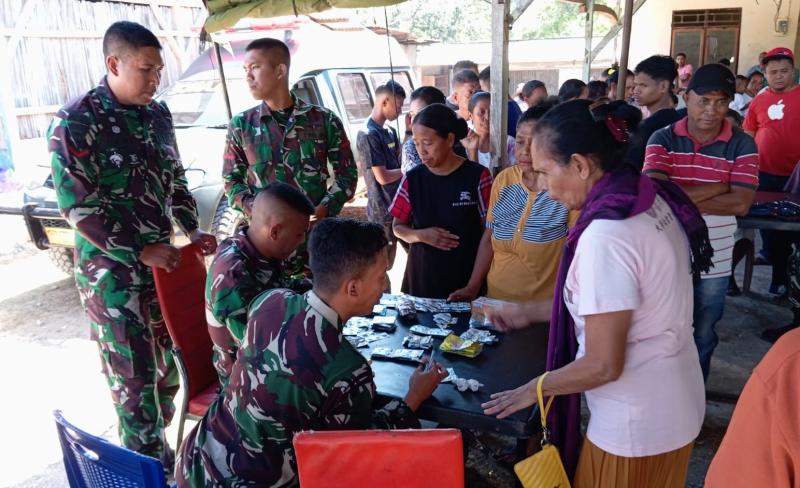 KATANTT.COM---Batalyon Infanteri 744/SYB menggelar bakti sosial (baksos) dalam rangka menyambut Hari Ulang Tahun (HUT) ke-79 Infanteri dan Pengurus Persit Kartika Chandra Kirana Anak Ranting 3 Yonif 744/SYB.