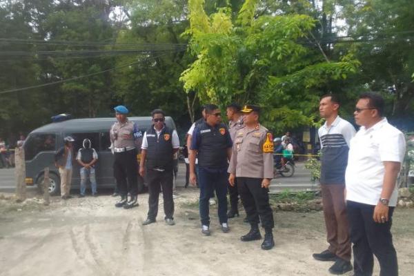 Dikawal Ketat, Polres Kupang Rekonstruksi Kasus Pembunuhan di Tempat Pesta di Baubau 