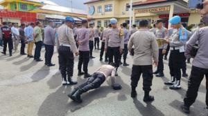 Tak Disiplin, Anggota Polresta Kupang Diberi Pembinaan 