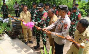 Dansatgas Yonif 741/GN Resmikan SDI Sabulmil Kelas Jauh di  Perbatasan Belu