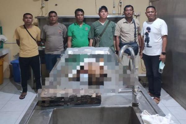  Jenazah balita yang Jadi Korban Penganiayaan Pasutri di Desa Soba-Amarasi Barat Jalani Otopsi