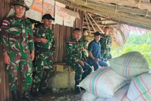 Penyelundupan 6 Karung Ballpres dari RDTL Digagalkan Satgas Yonif 741/GN