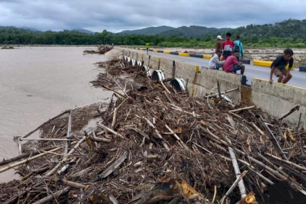 Satu Warga Fatuleu Barat Tewas Terseret Banjir, Tiga Orang Selamat 
