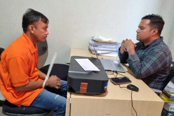 Panjul Talla alias Panji (38), tersangka kasus penyelundupan manusia ke Australia sudah diamankan dan ditahan di Polda NTT sejak Jumat (31/1/2025).