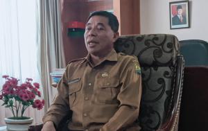 Pemecatan Ribuan THL di Manggarai pada Quick Win 100 Hari Kerja Bupati Hery Nabit