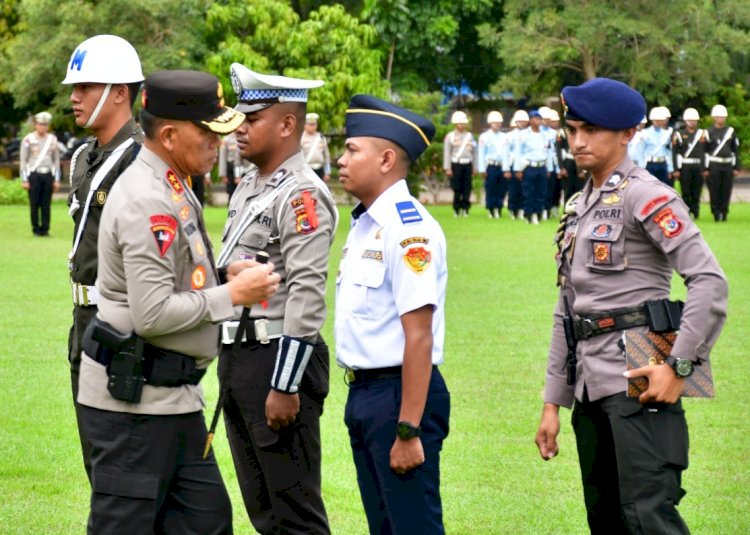 Polda NTT Gelar Pasukan Pengamanan Idul Fitri 2025