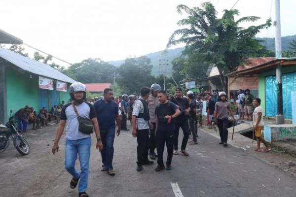 Bentrok Antar Warga (Kembali) Terjadi di Alor, Kapolres Turun Bubarkan Massa