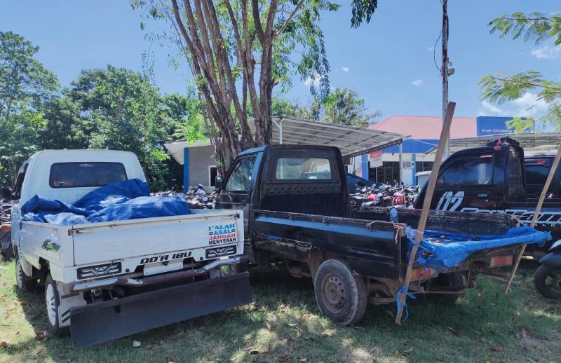 Tim Gabungan Tertibkan Pedagang Liar di Pasar Rakyat Batu Cermin Labuan Bajo 