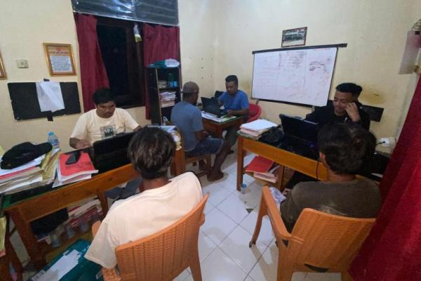 WNA China dan WNI Asal Sulawesi Jalani Pemeriksaan Intensif di Mapolres Rote Ndao