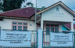 Kantor lama KSP Credit Union Florette yang beralamat di Rowang, Kelurahan Rowang, Kecamatan Langke Rembong, Kabupaten Manggarai