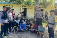Sembilan orang pemuda yang tinggal di belakang kampus STIM Kupang diamankan polisi piket SPKT Polresta Kupang Kota bersama piket Satuan Samapta Pos Polisi Fatululi pada Senin (13/5/2025) subuh.