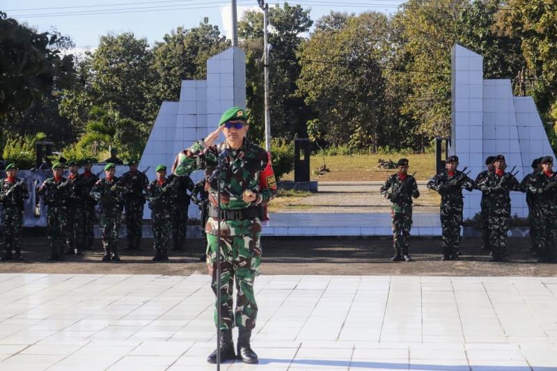 Peringati Hari Bhakti ke-68 Kodam Udayana, TNI Ziarah ke TMP Seroja Belu