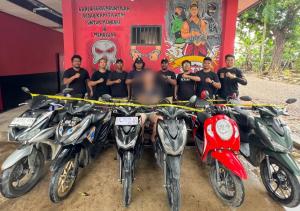 Pria Asal Bandung Dibekuk Polisi di Labuan Bajo Gegara Gadaikan 6 Motor Rental