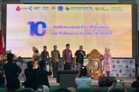 Konferensi Pengendalian Tembakau Indonesia atau Indonesian Conference on Tobacco Control (ICTOH) ke-10 resmi dibuka di Kampus Universitas Udayana, Denpasar, Bali, Selasa (27/5/2025). 