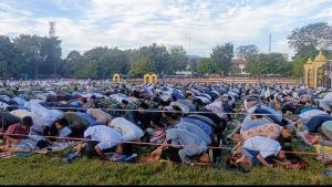 Ribuan Umat Muslim Sholat Idul Adha 1446 Hijriah 2025