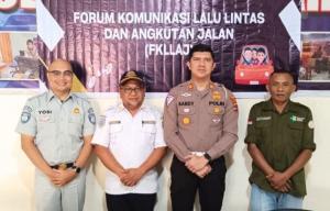 Satuan Lalu Lintas (Satlantas) Polres Manggarai menggelar kegiatan Forum Komunikasi Lalu Lintas dan Angkutan Jalan (FKLLAJ) pada Kamis (13/6/2025).
