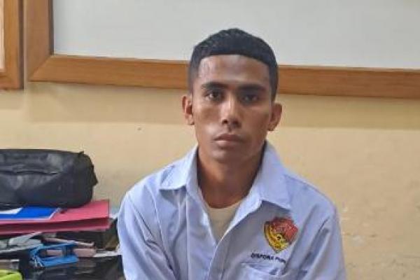 Emosi Laporan Dana BOS Dikoreksi, Operator SD di SBD Bacok Pejabat Dinas PPO Pakai Pisau