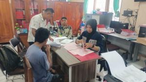 Berkas Perkara Lengkap, Polsek Kota Raja Limpahkan Berkas Perkara Kasus Penganiayaan ke Jaksa